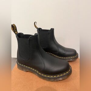 Dr. Martens Chelsea Boots Black Size US6 / EU37 / UK4
